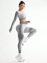 Load image into Gallery viewer, Women's 2pcs Hot-selling New Sports Tight Running Breathable Seamless Yoga Suit