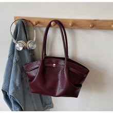 Load image into Gallery viewer, Fashionable Leather Shoulder Bag Women's Handbag - Luxury Brand By Famous Designer Popular Classic Style