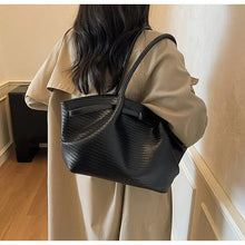 Load image into Gallery viewer, Fashionable Leather Shoulder Bag Women's Handbag - Luxury Brand By Famous Designer Popular Classic Style