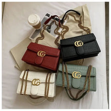 Load image into Gallery viewer, Designer style bag - 2025 hit bag, fashionable and trendy chain bag, classic and versatile crossbody bag, underarm bag