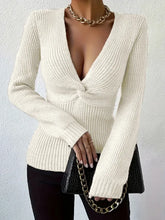 Load image into Gallery viewer, Women's Pullovers New Styles Solid Color Sexy V-neck Slim Fit Knitted Sweaters