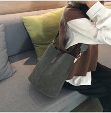 Load image into Gallery viewer, Designer Handbags Ladies Bucket Bag PU Leather Shoulder Large Capacity Crossbody Bags for Women High Quality New Tote Bag