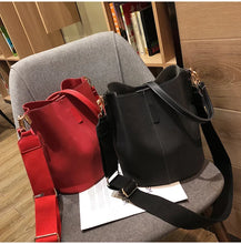 Load image into Gallery viewer, Designer Handbags Ladies Bucket Bag PU Leather Shoulder Large Capacity Crossbody Bags for Women High Quality New Tote Bag