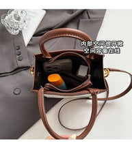 Load image into Gallery viewer, Designer Leather Handbag For Elegant Ladies, Crossbody Shoulder Tote Bag With Secure Zipper