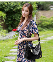 Load image into Gallery viewer, 2025 New Leather Luxury Handbags Women Casual Shoulder Bag Designer Style Tote Bag Soft Hand Crossbody Bags for Women