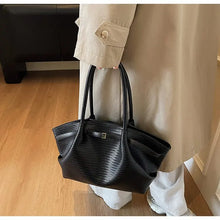 Load image into Gallery viewer, Fashionable Leather Shoulder Bag Women&#39;s Handbag - Luxury Brand By Famous Designer Popular Classic Style
