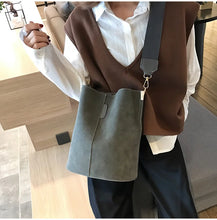 Load image into Gallery viewer, Designer Handbags Ladies Bucket Bag PU Leather Shoulder Large Capacity Crossbody Bags for Women High Quality New Tote Bag
