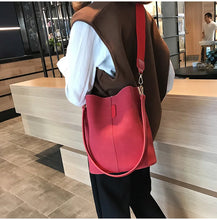 Load image into Gallery viewer, Designer Handbags Ladies Bucket Bag PU Leather Shoulder Large Capacity Crossbody Bags for Women High Quality New Tote Bag
