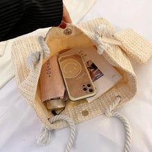 Load image into Gallery viewer, Designer Style Large Capacity Straw Tote Bag Summer Beach Bag Casual Bali Big Purse
